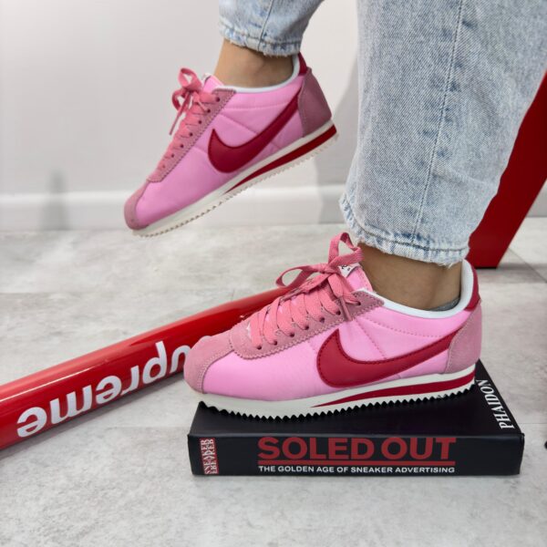 nike cortez women sneakers