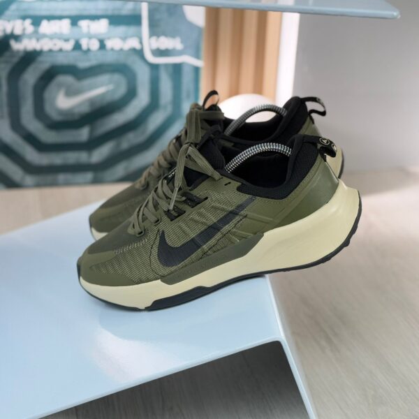 sneakers nike juniper - Image 2