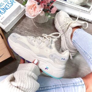 zapatillas fila women 2025