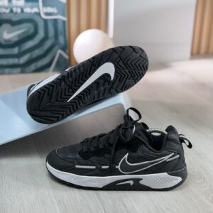 nike jam sneakers