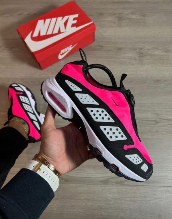 nike sunder sneakers 2025 - Image 4
