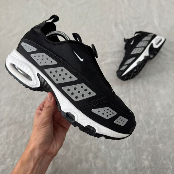 nike sunder sneakers 2025 - Image 6