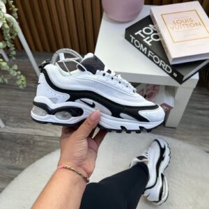 nike tailwind 2 sneakers
