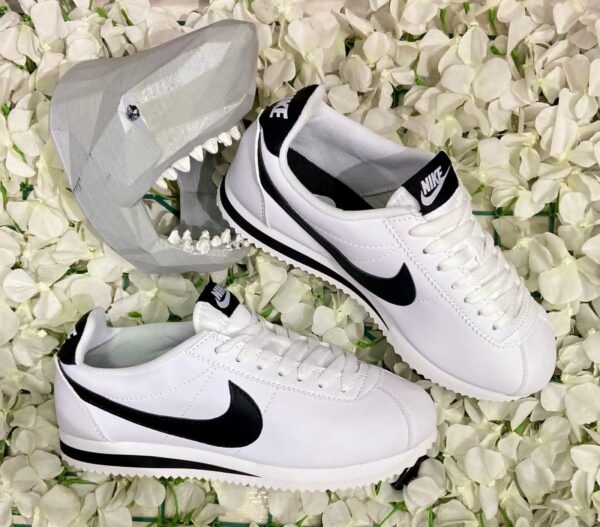 nike cortez women sneakers - Image 4