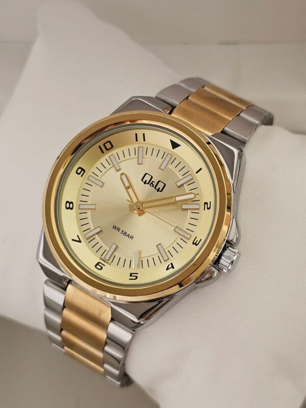 reloj Q&Q para hombre - Image 3