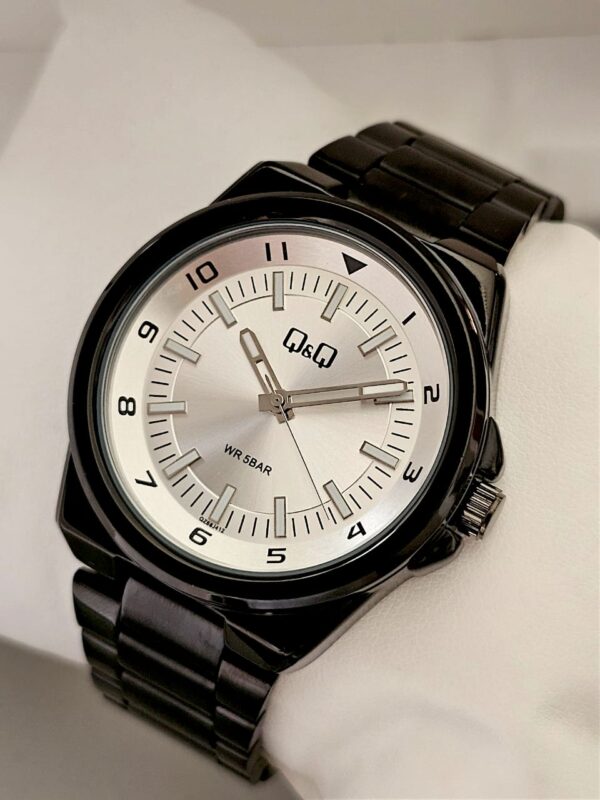 reloj Q&Q para hombre - Image 2