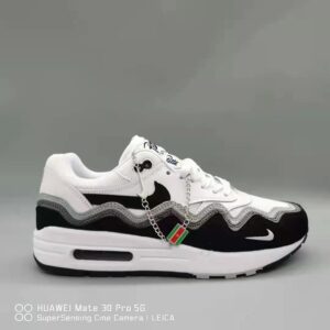 nike air max 1 sneakers
