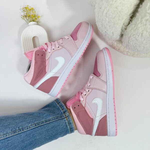 botas para mujer jordan retro 1 - Image 3