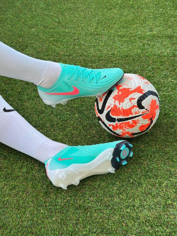 nike soccer boots 2025 - Image 3