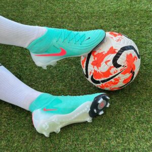 nike soccer boots 2025