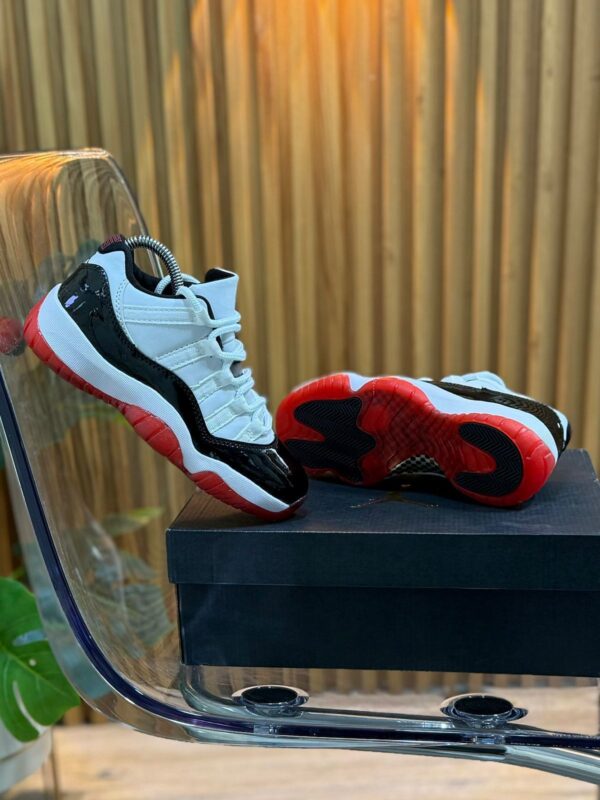 jordan retro 11 low shoes