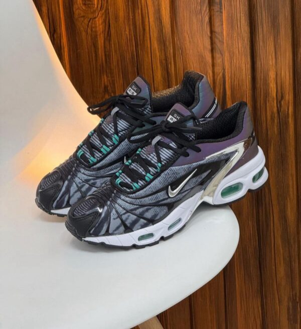 nike tailwind v sneakers - Image 4
