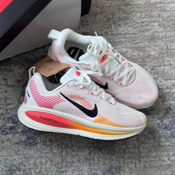 sneakers nike vomero 18 - Image 3