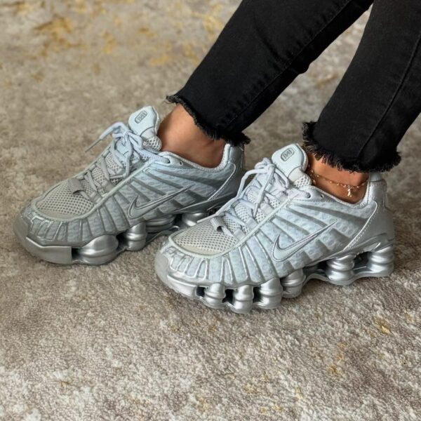 zapatillas nike total shox para mujer - Image 3
