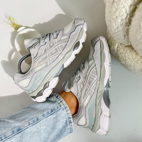 acsis kayano shoes - Image 5
