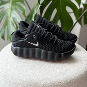 Nike Mind 002 sneakers